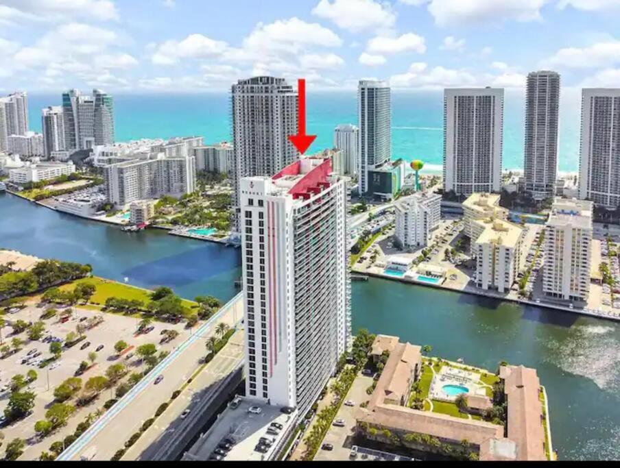 Ocean Views - Pool & Gym - Pet Friendly - Close To Beach Hallandale Beach Eksteriør bilde