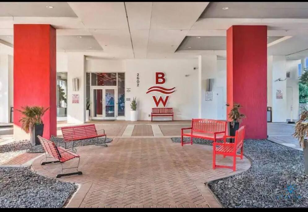Ocean Views - Pool & Gym - Pet Friendly - Close To Beach Hallandale Beach Eksteriør bilde