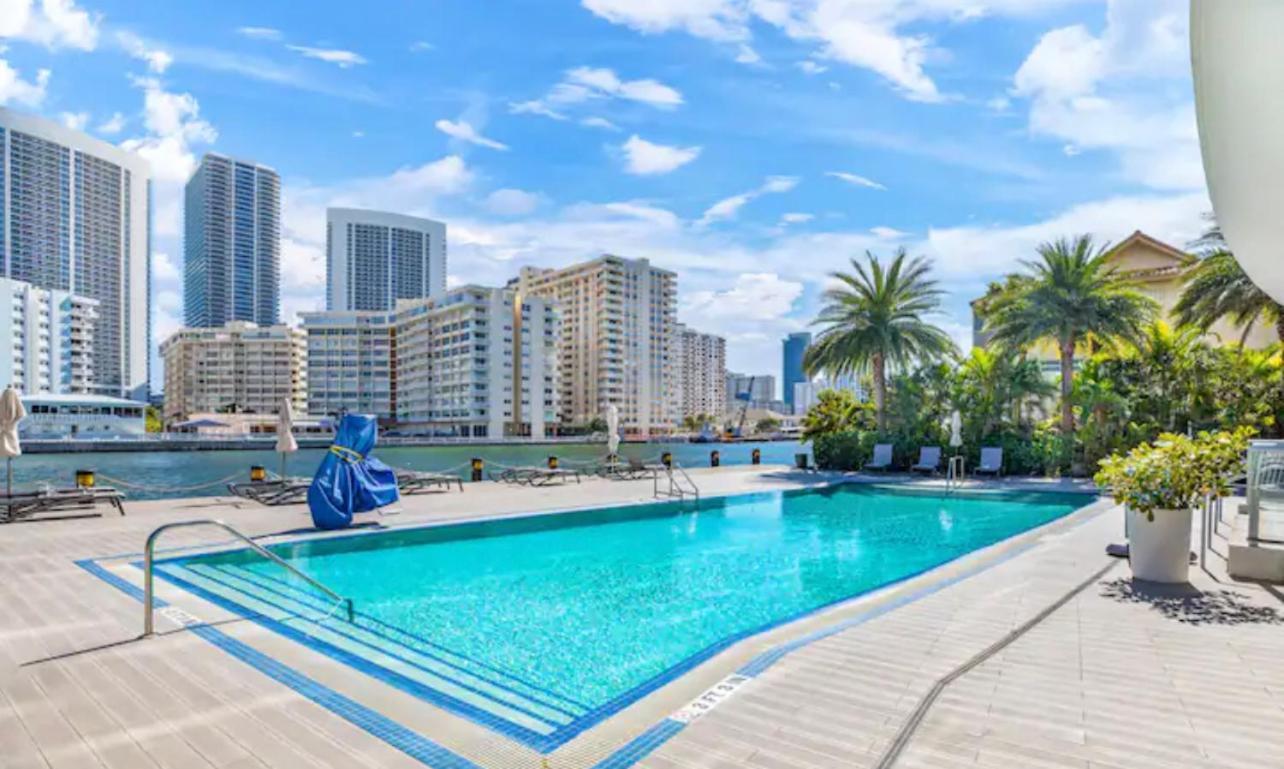 Ocean Views - Pool & Gym - Pet Friendly - Close To Beach Hallandale Beach Eksteriør bilde